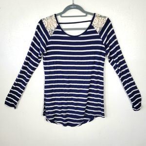 Hippie Rose, M Blue/White stripe, lacey longsleeve scoop Neck strappy